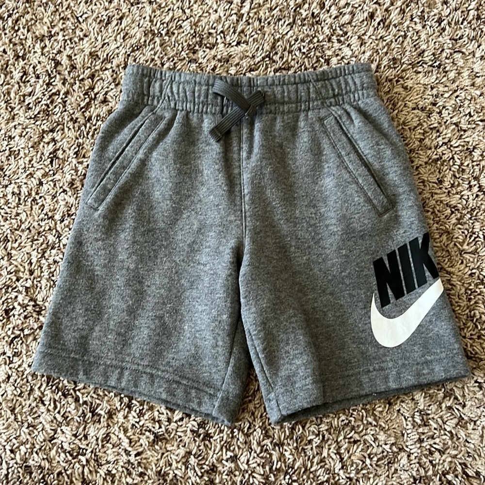 Boys Nike sweat shorts